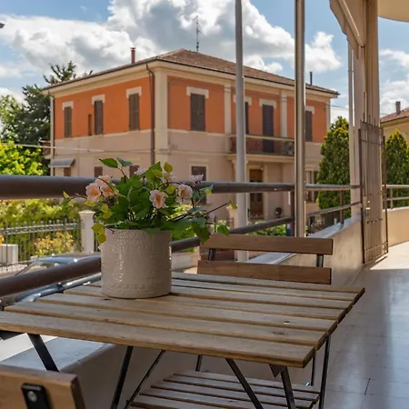 L'esclusivo Carducci 14: Tra Centro Storico E Mare Apartment *