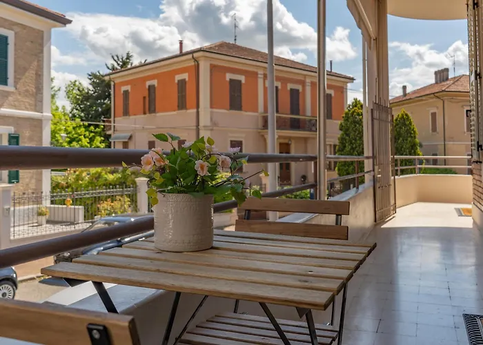 L'esclusivo Carducci 14: Tra Centro Storico E Mare Apartment *